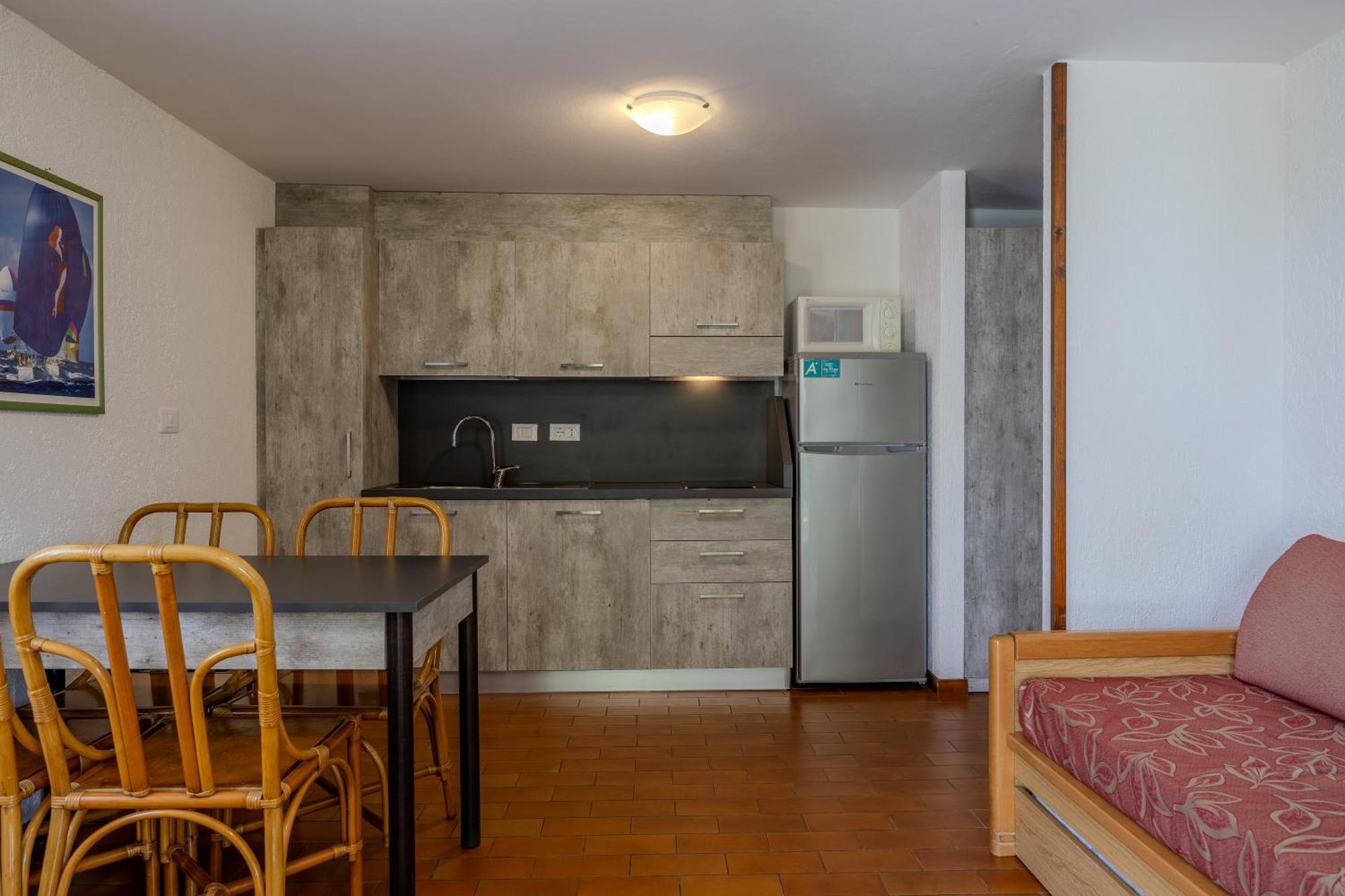 Residence San Michele Костермано Екстер'єр фото